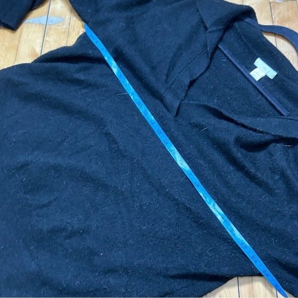 H&M Sz S Black Relaxed V Neck Sweater - Picture 7 of 8